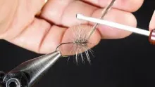 Video thumb for Heavy Hackle One Feather